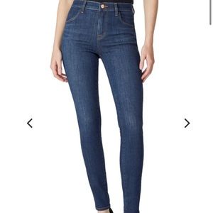 J Brand Maria High Rise Skinny in Everlast